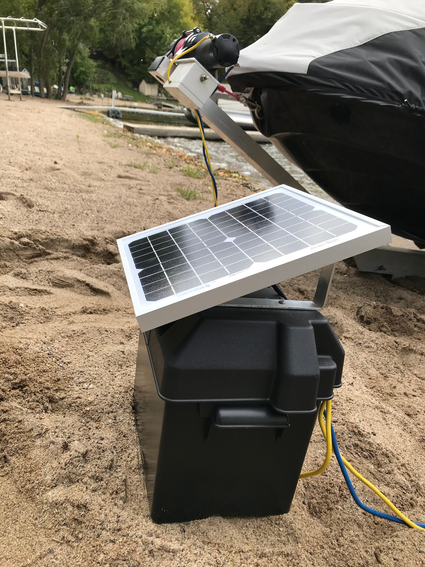 Solar Charging Battery Box for Winch